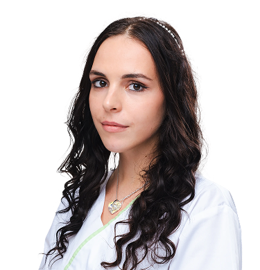 Žena v bielom plášti, dlhé vlasy